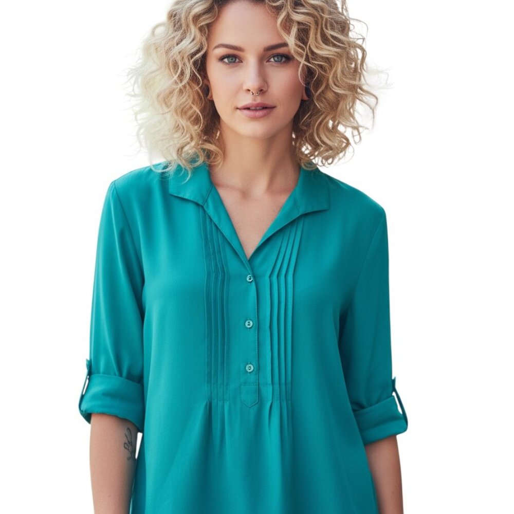 Chico's 100% Linen size M 8-10 top pintuck pleats Excellent